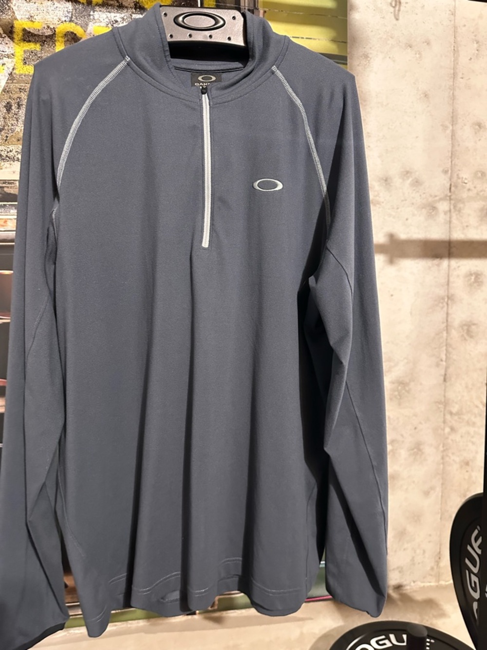 Oakley Stone Gray 1/4 zip Performance Pullover